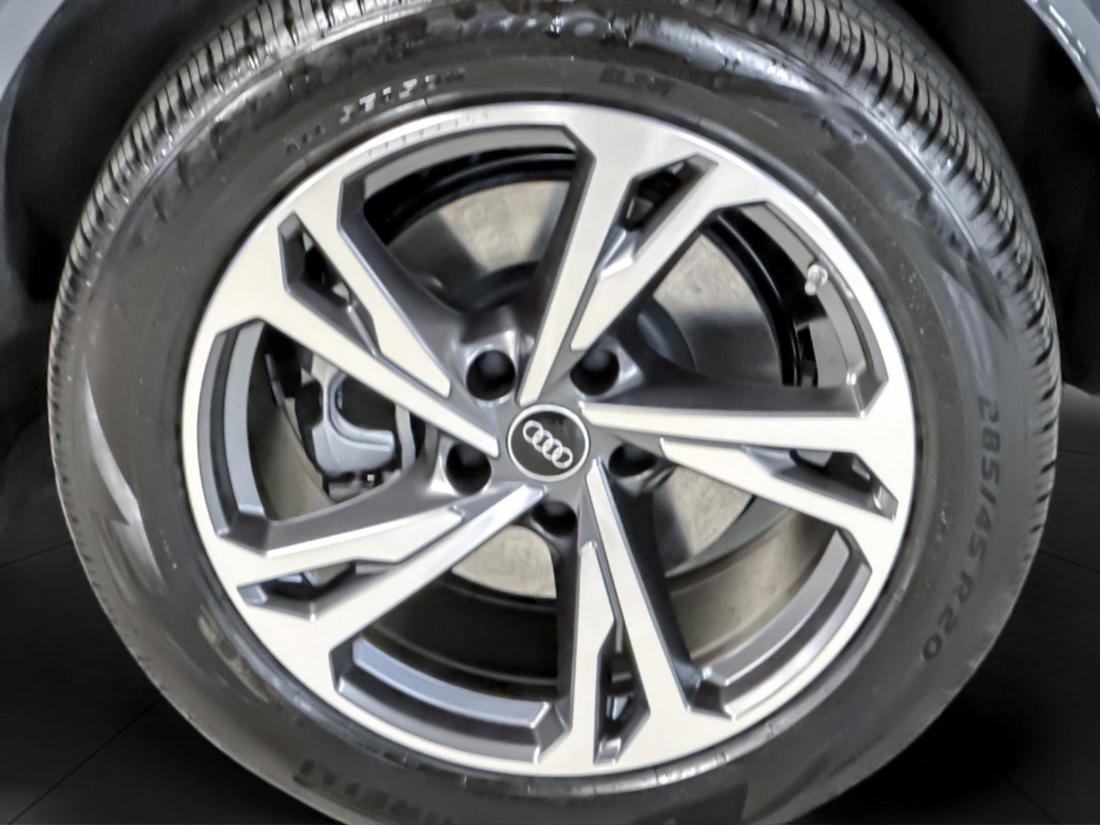 New 2027 Audi Q6 e-tron Prestige AWD/4WD image 25