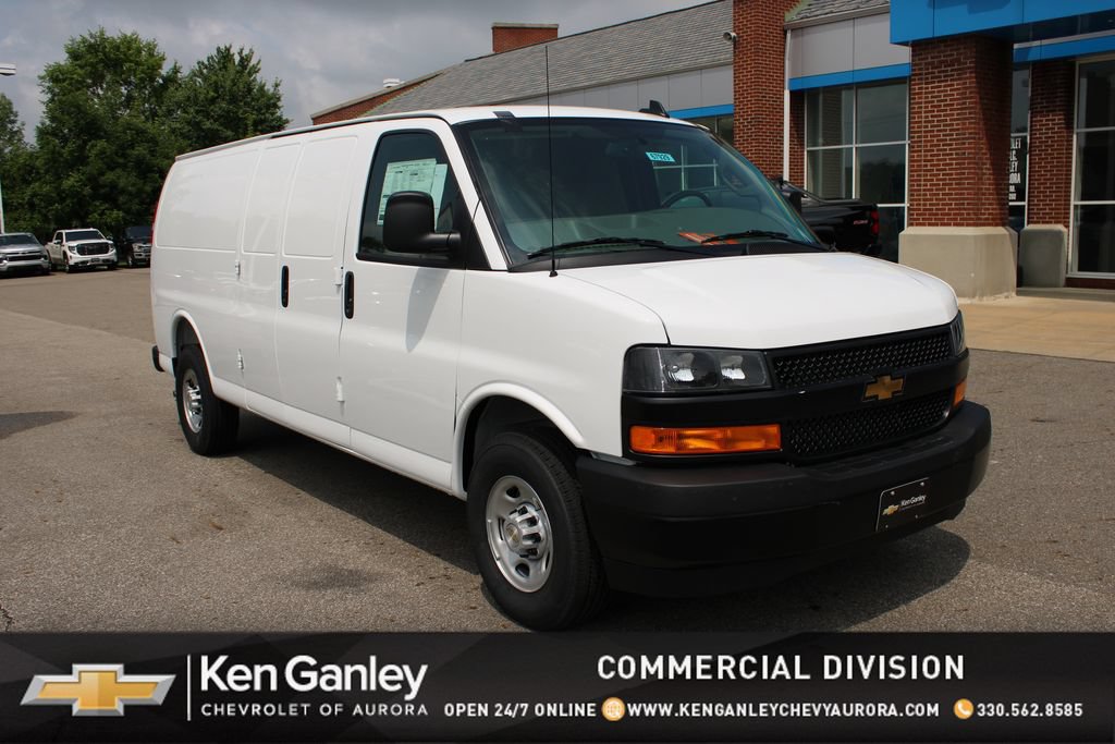 New 2026 Chevrolet Express 3500 Extended w/ Driver Convenience Package RWD image 3