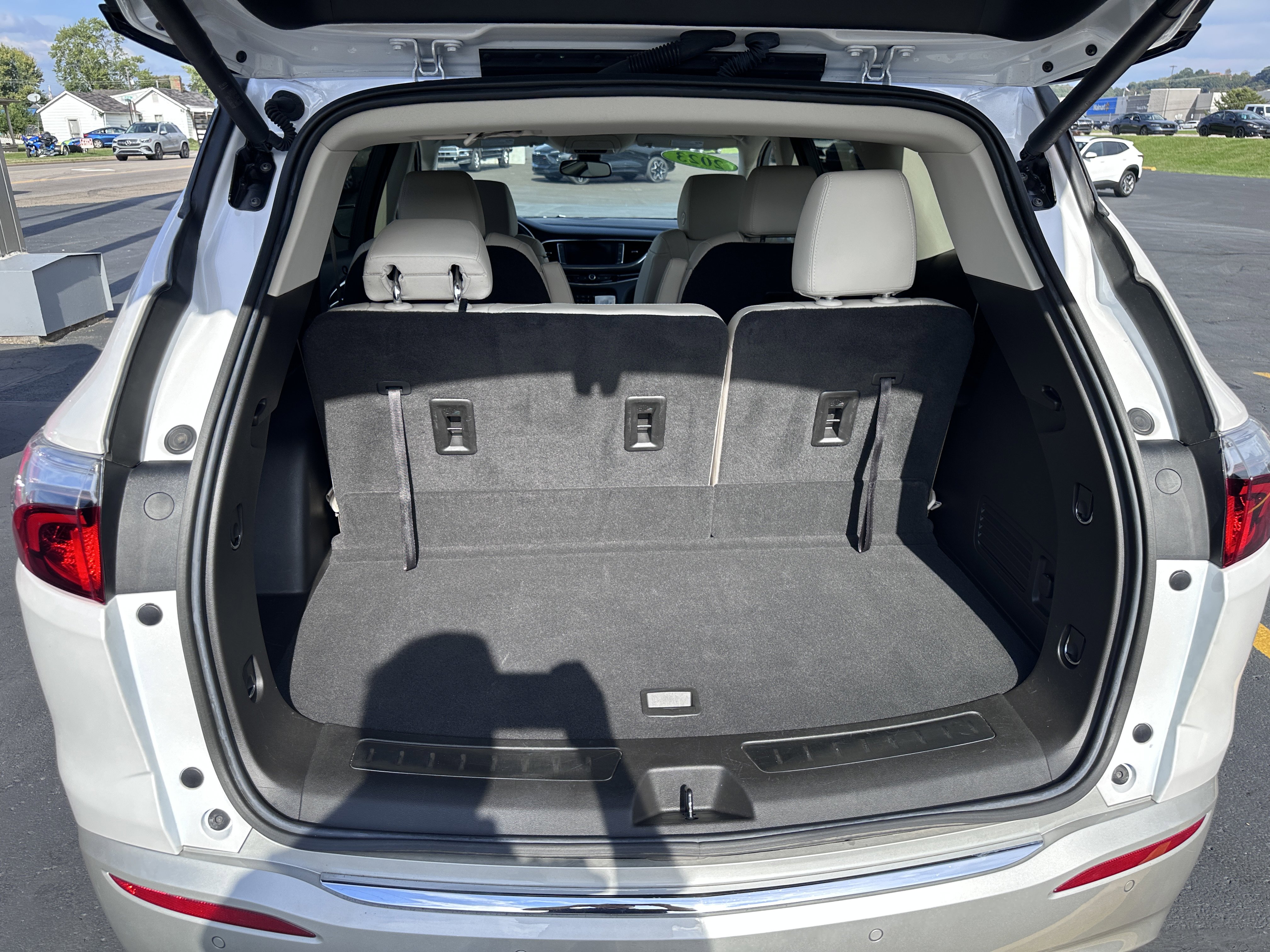 Used 2023 Buick Enclave Essence w/ Experience Buick Package image 13