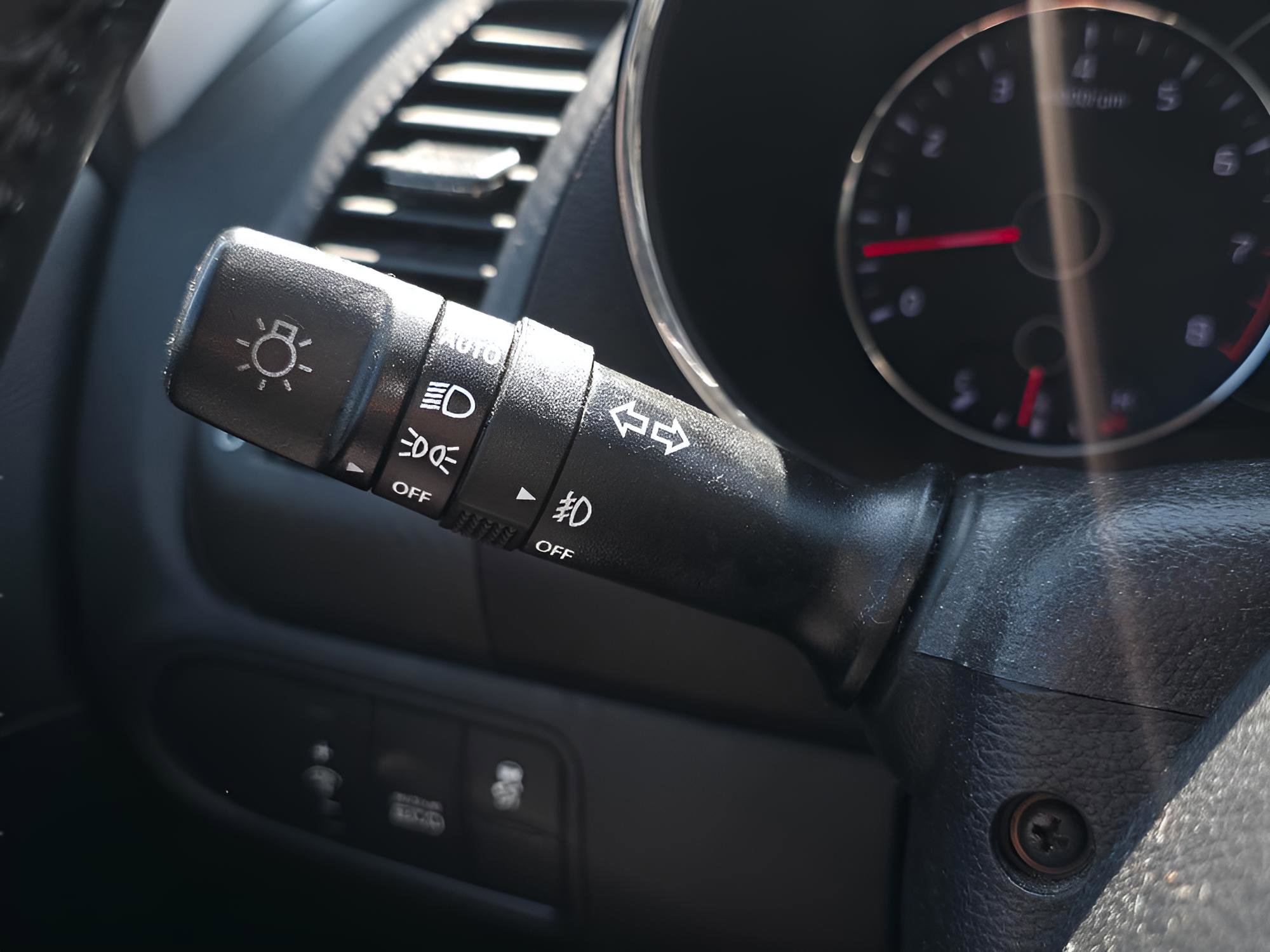 Used 2014 Kia Forte EX FWD image 24