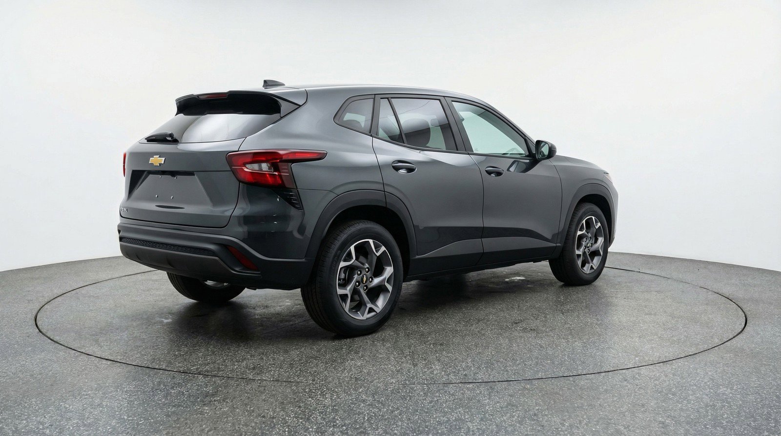 Used 2025 Chevrolet Trax LT w/ LT Convenience Package image 9