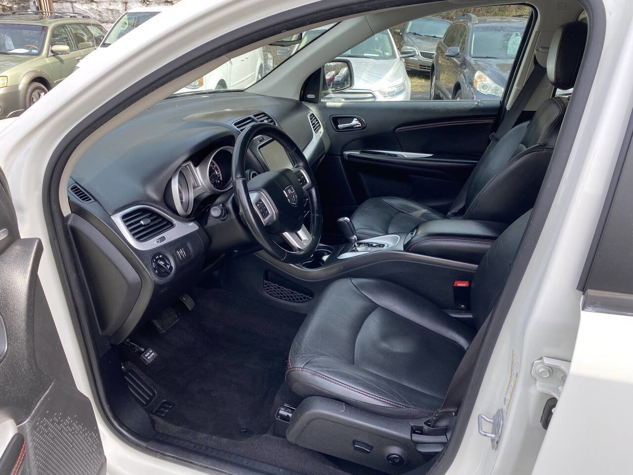 Used 2019 Dodge Journey GT image 9