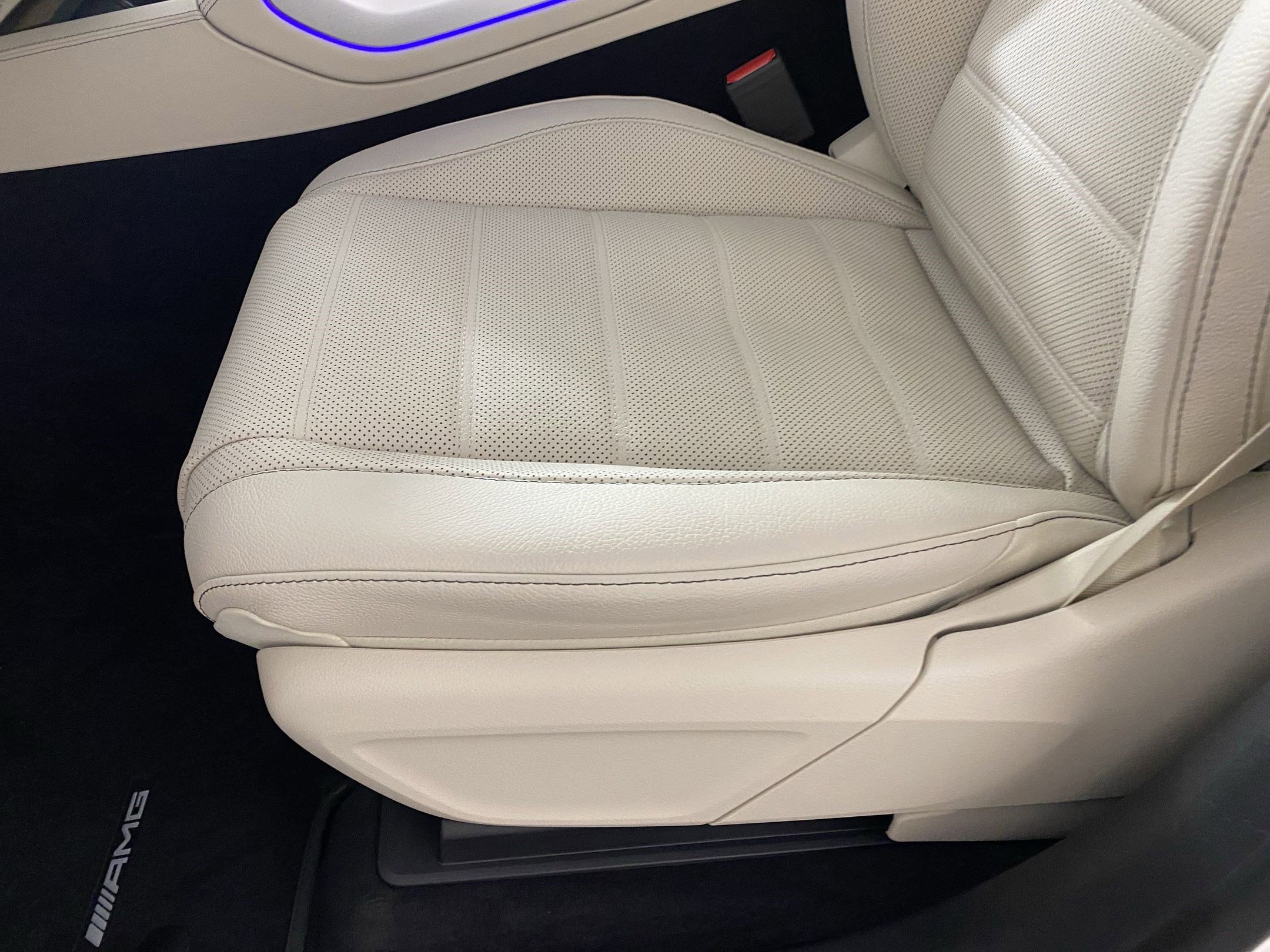 New 2025 Mercedes-Benz GLS 580 4MATIC image 12