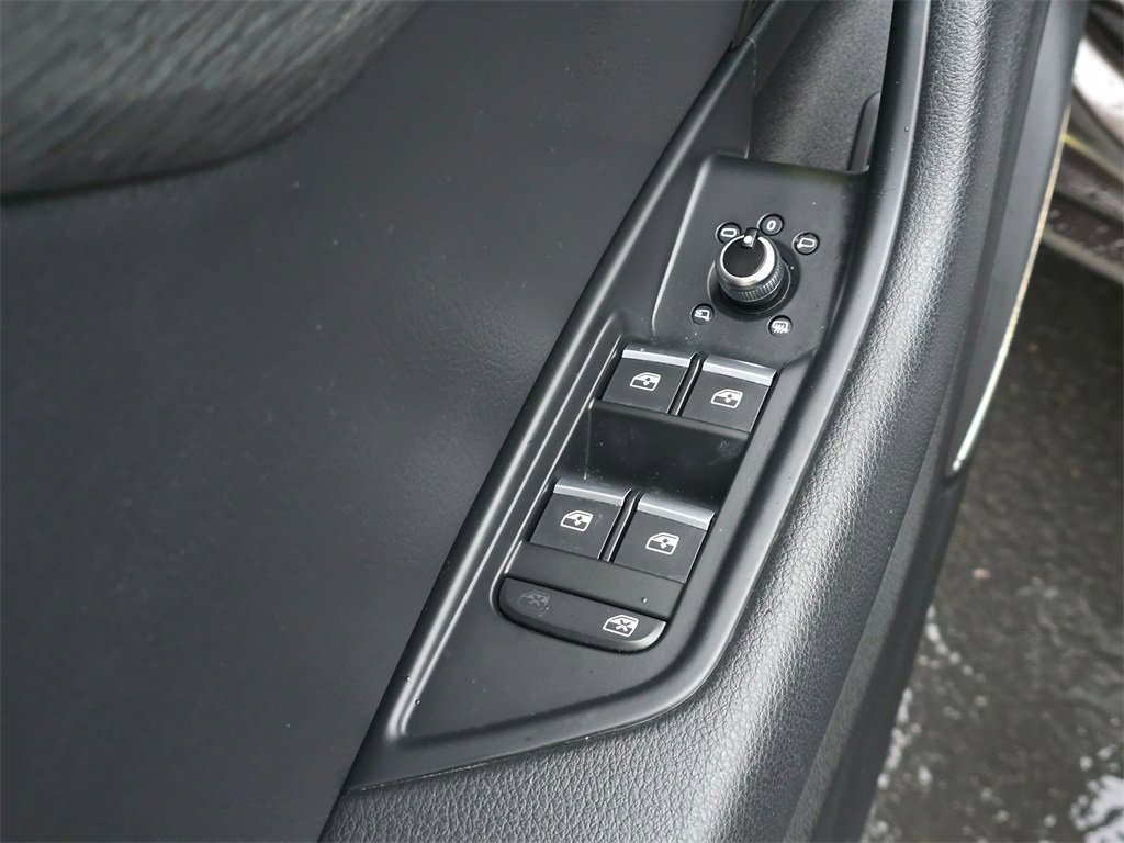 Used 2017 Audi A4 2.0T Premium Plus w/ Premium Plus Package image 14