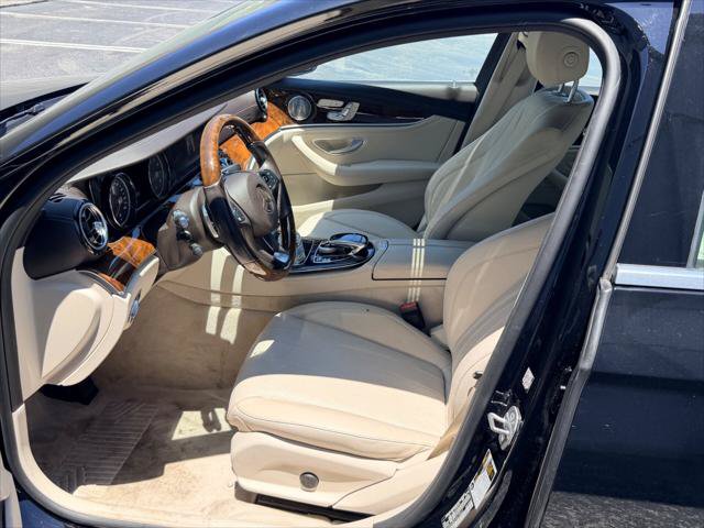 Used 2017 Mercedes-Benz E 300 image 13