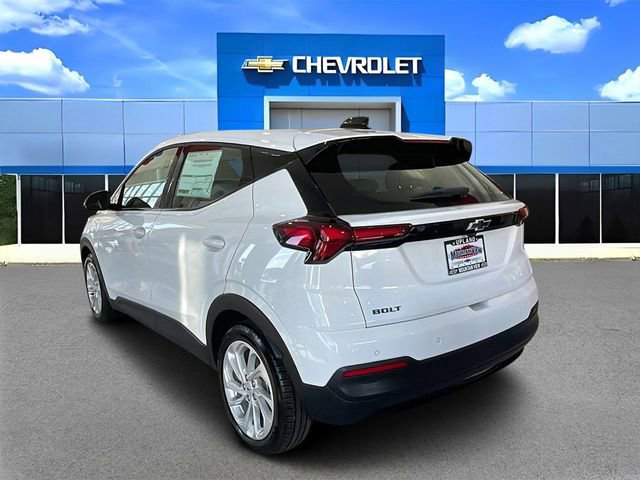 New 2027 Chevrolet Bolt LT image 5
