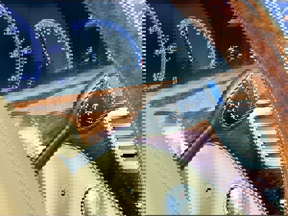 Used 2013 Mercedes-Benz S 550 Sedan image 20