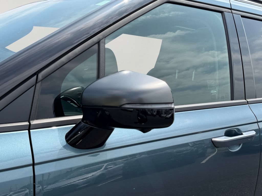 Used 2025 Kia Carnival SX Prestige FWD image 28