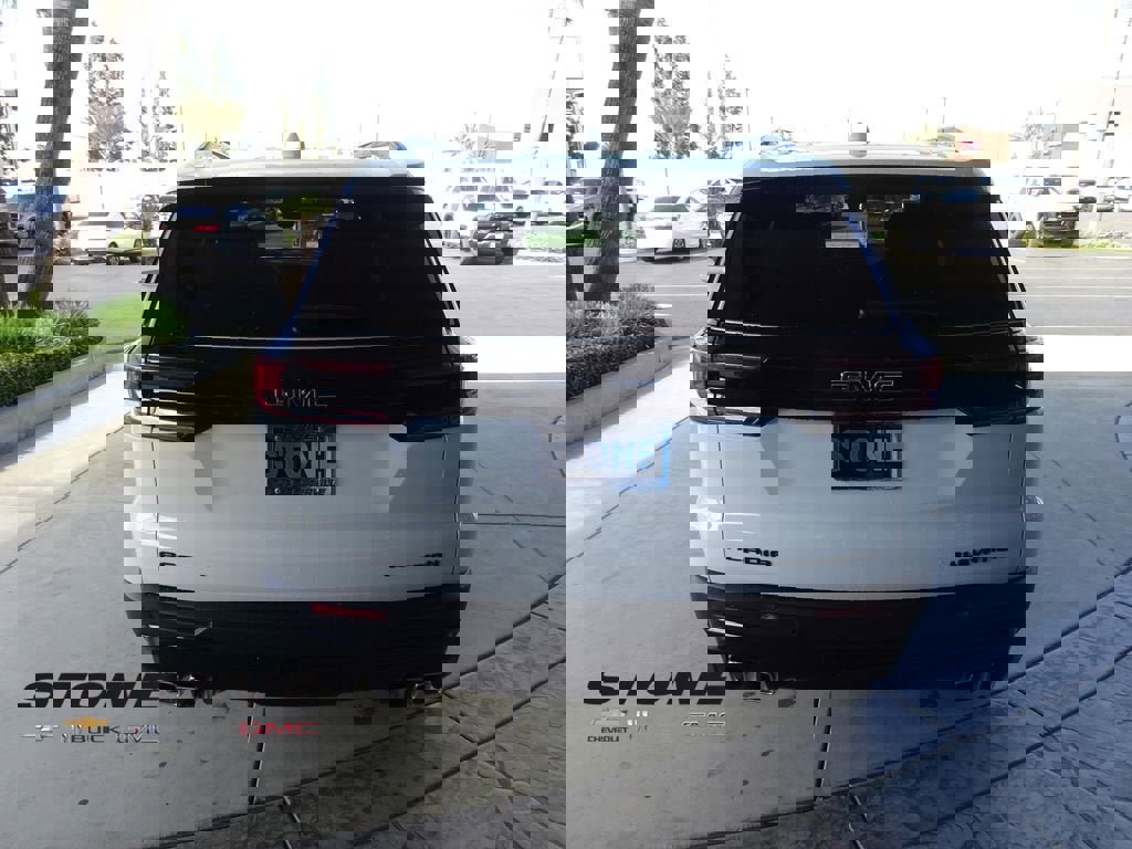 New 2026 GMC Acadia Elevation w/ Black Edition image 7