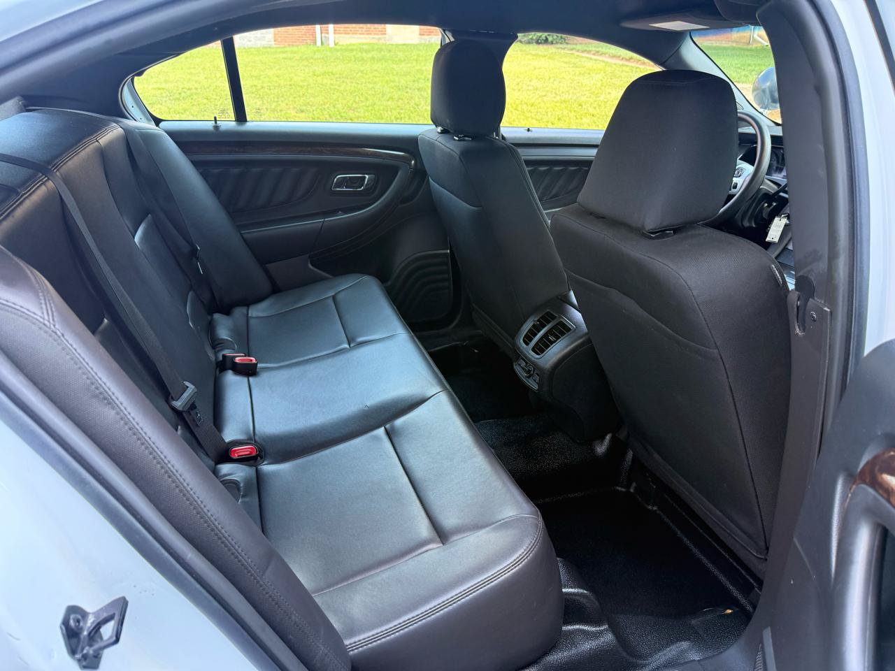 Used 2018 Ford Taurus Police Interceptor w/ Ready For The Road Package FWD image 13