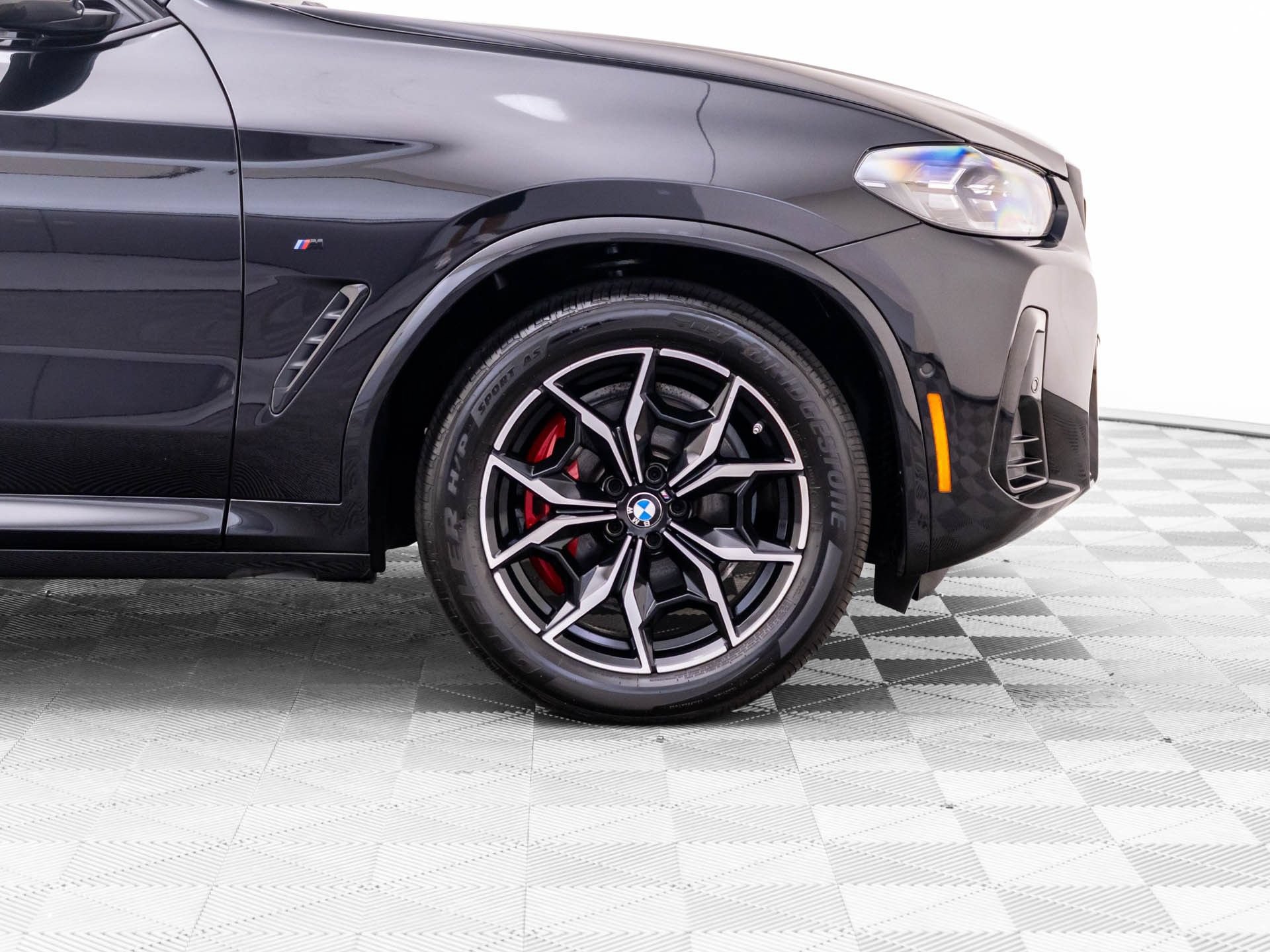Used 2024 BMW X4 M40i AWD/4WD image 38