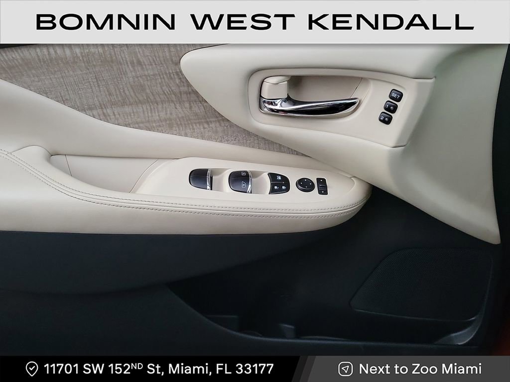 Used 2020 Nissan Murano SL image 28