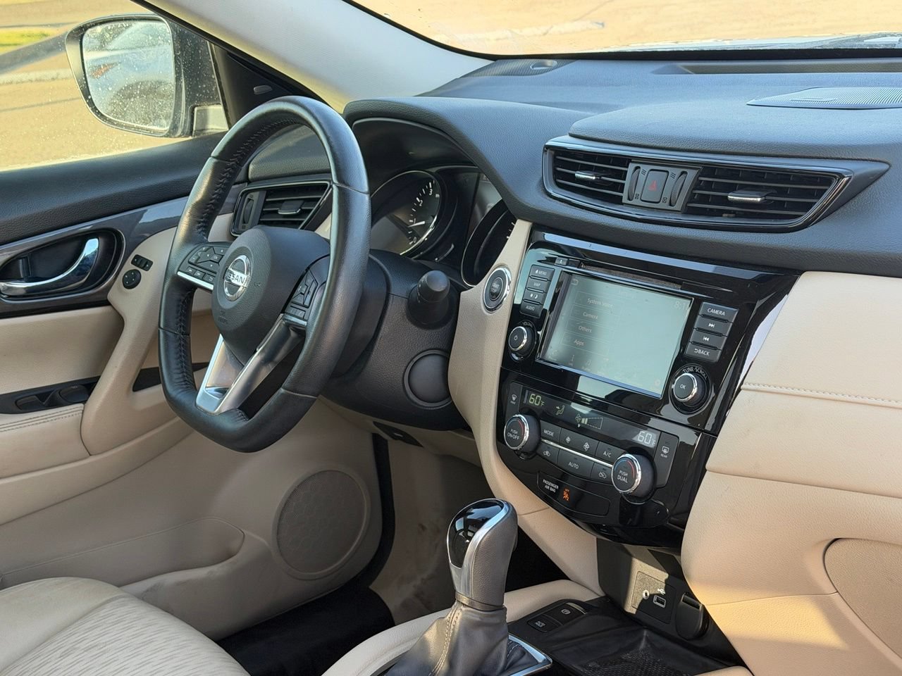 Used 2019 Nissan Rogue SV w/ Sun & Sound Touring Package FWD image 31