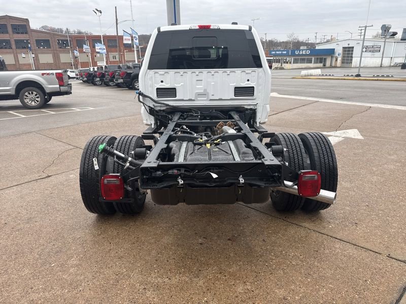 New 2026 Ford F450 XL w/ XL Chrome Package image 5