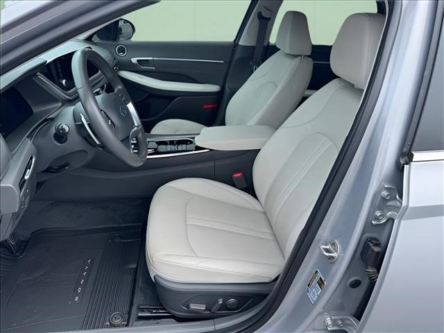 Certified 2023 Hyundai Sonata Limited FWD image 6