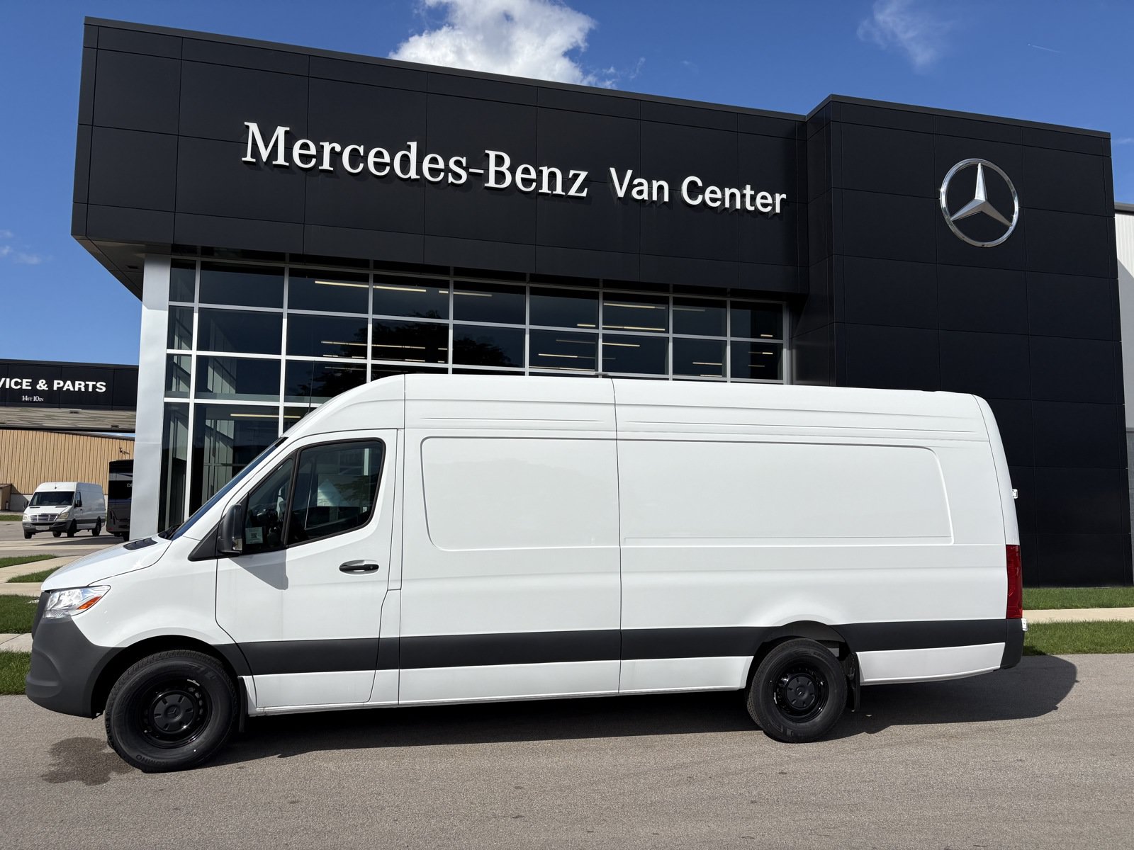 New 2026 Mercedes-Benz Sprinter 2500 image 1