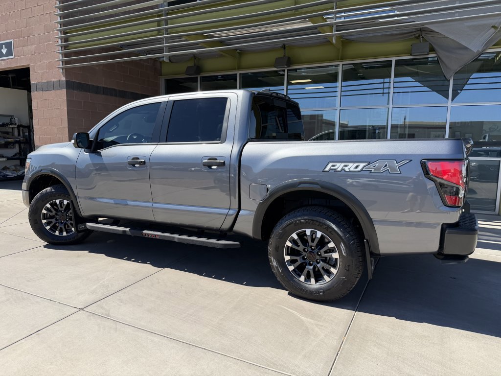 Used 2024 Nissan Titan PRO-4X w/ Pro-4x Convenience Package image 5