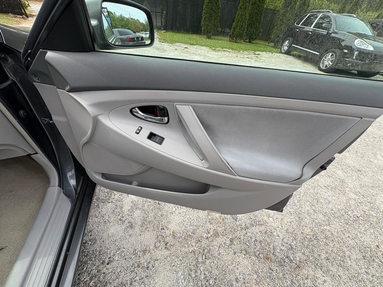 Used 2007 Toyota Camry LE image 13