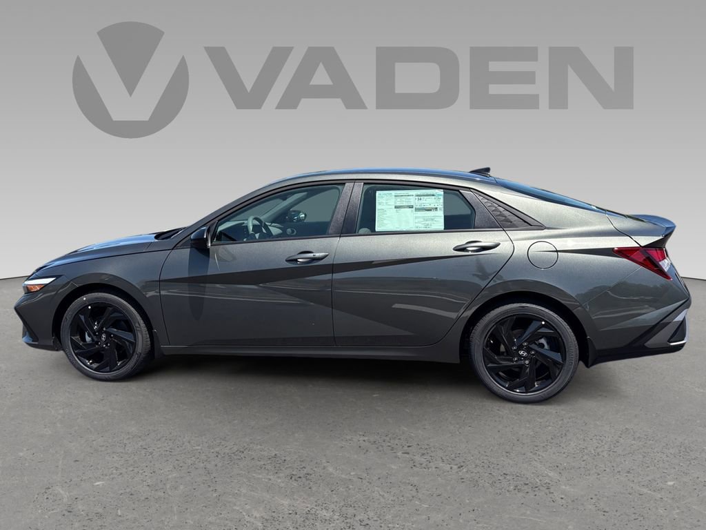 New 2026 Hyundai Elantra Sport image 6