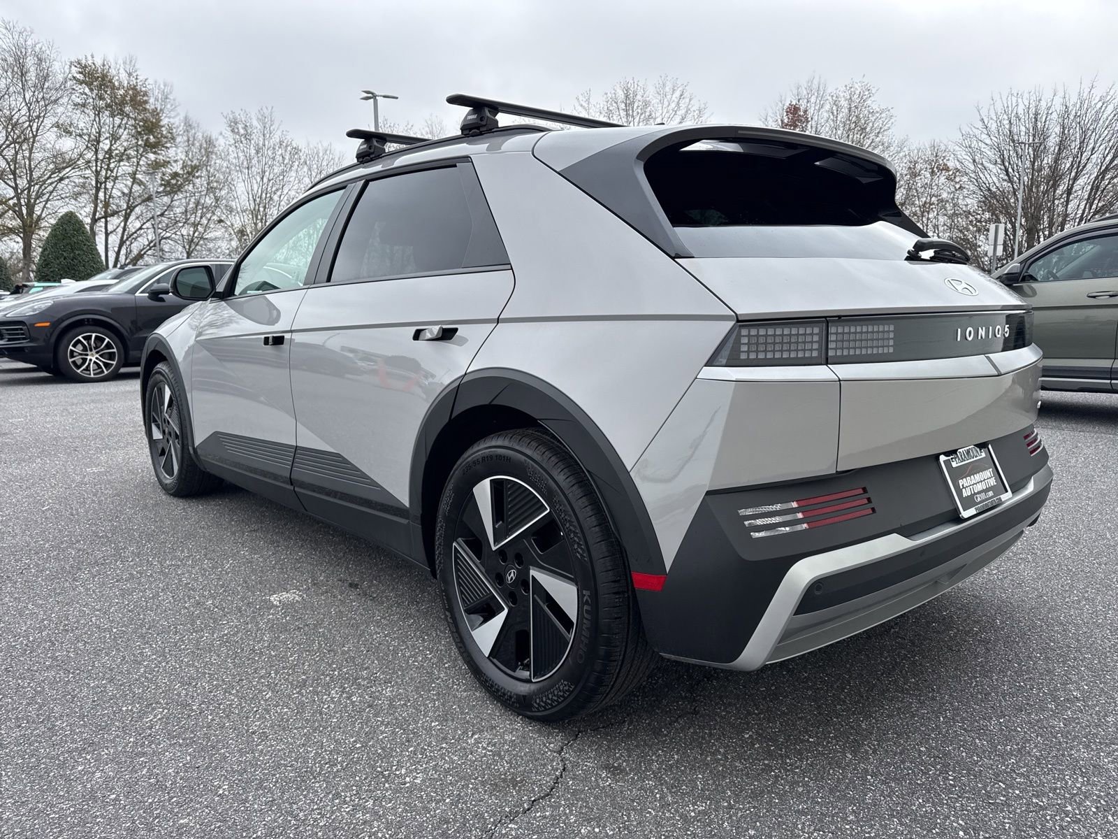 Used 2025 Hyundai Ioniq 5 SEL image 5