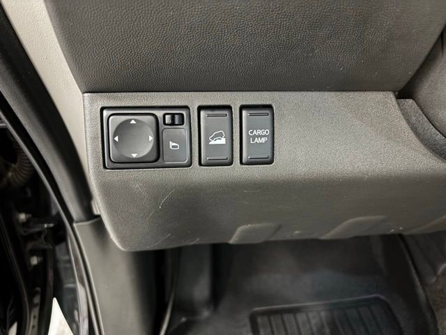 Used 2016 Nissan Frontier PRO-4X image 28