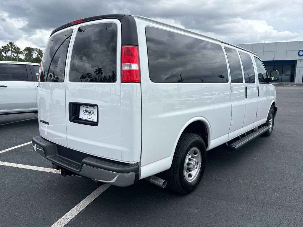New 2024 Chevrolet Express 3500 LS w/ Chrome Appearance Package image 5
