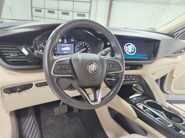 Used 2023 Buick Envision Avenir image 18
