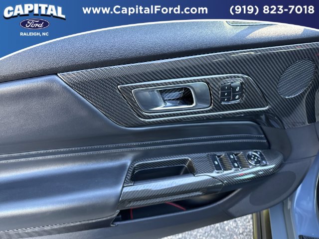 Used 2025 Ford Mustang GT Premium RWD image 19