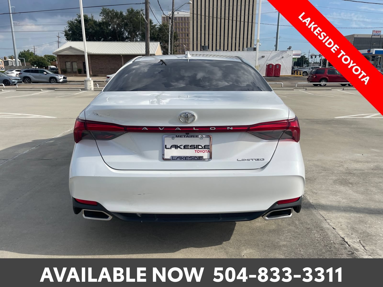 Used 2020 Toyota Avalon Limited FWD image 4