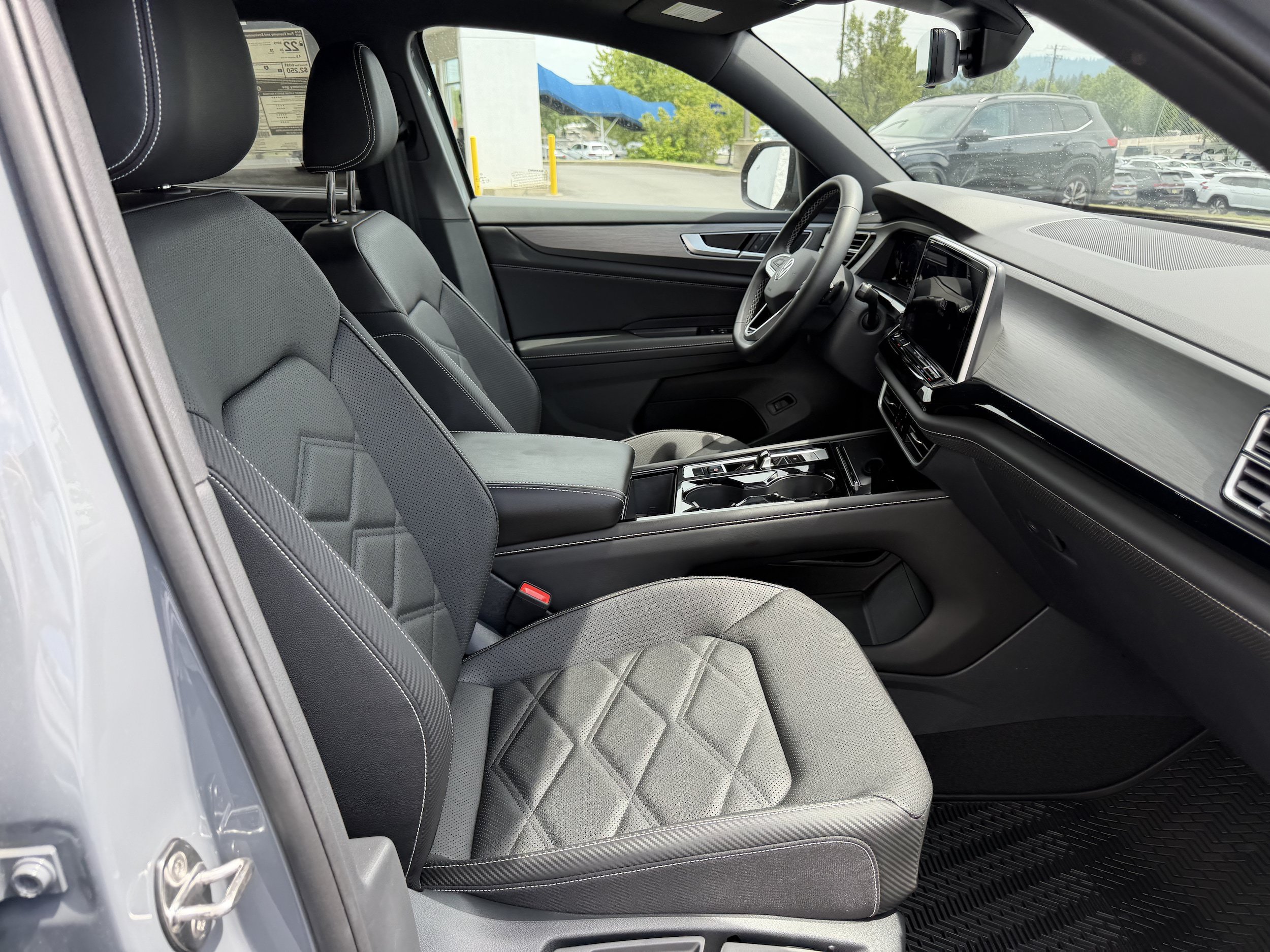 New 2026 Volkswagen Atlas Cross Sport SE AWD/4WD image 34