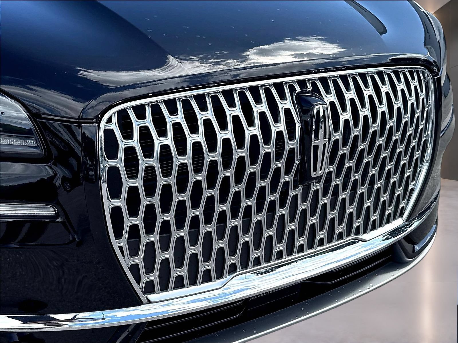 Certified 2023 Lincoln Corsair FWD image 36