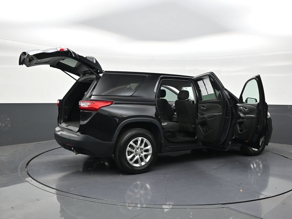 Used 2020 Chevrolet Traverse LS FWD image 29