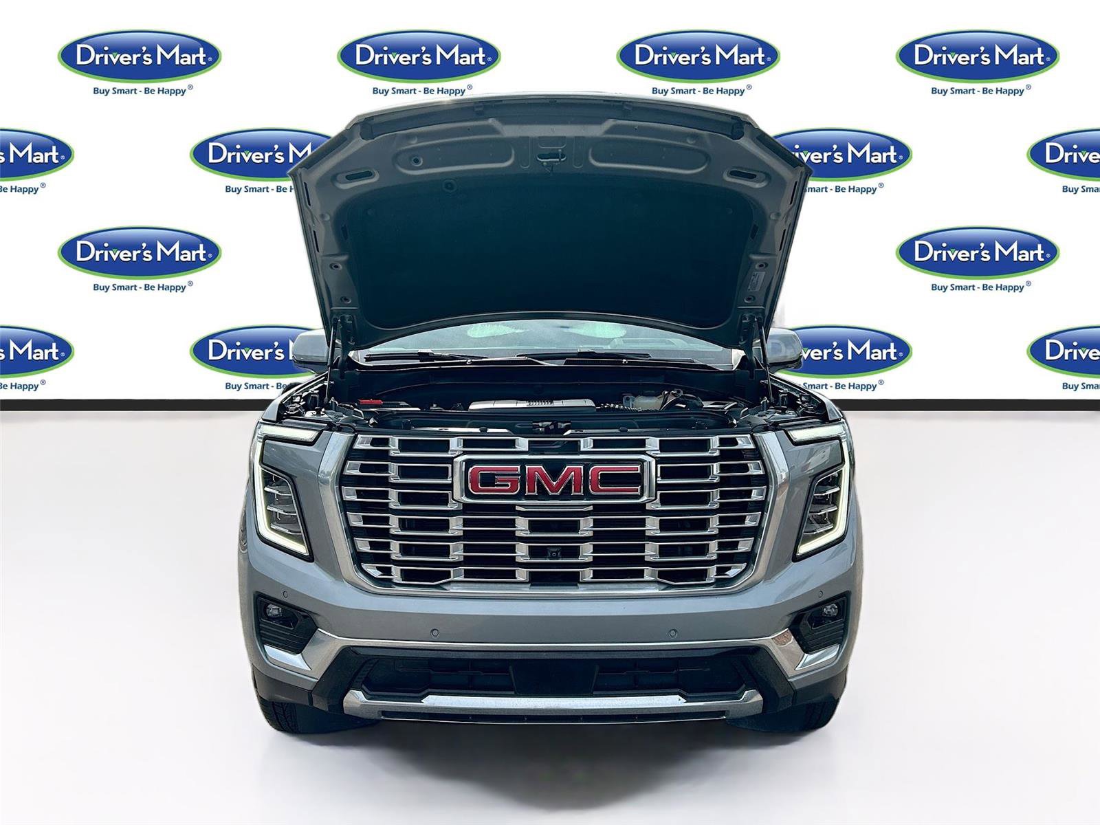 Used 2025 GMC Yukon Denali RWD image 35