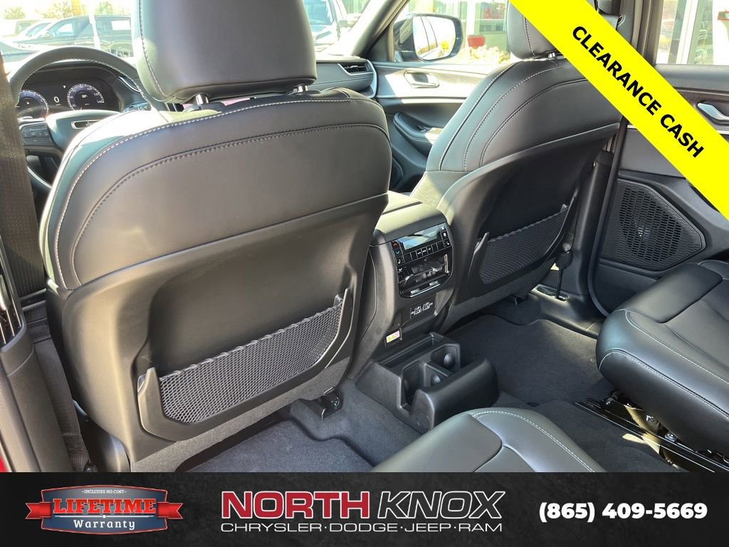 New 2025 Jeep Grand Cherokee L Limited image 19