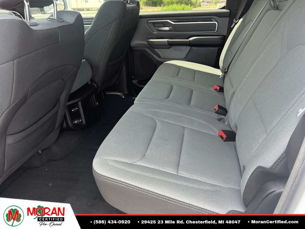 Used 2022 RAM 1500 Big Horn AWD/4WD image 12