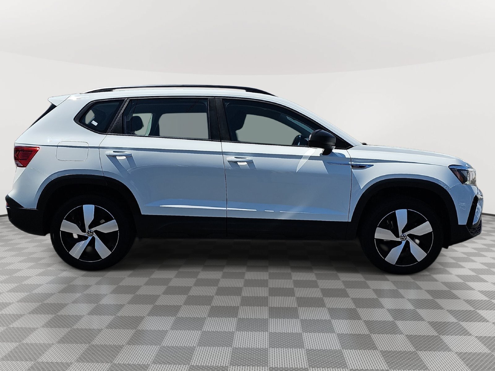 Used 2023 Volkswagen Taos S AWD/4WD image 4