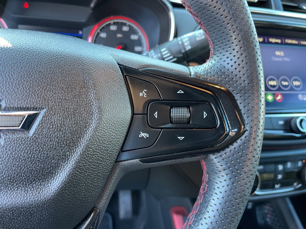 Used 2023 Chevrolet TrailBlazer RS w/ Sun and Liftgate Package image 18