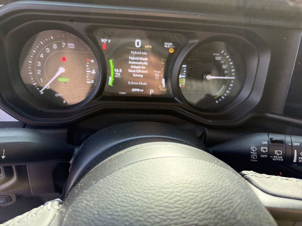 Used 2025 Jeep Wrangler Unlimited Sport S 4xe AWD/4WD image 18