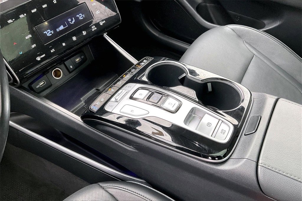 Used 2023 Hyundai Tucson Limited image 17