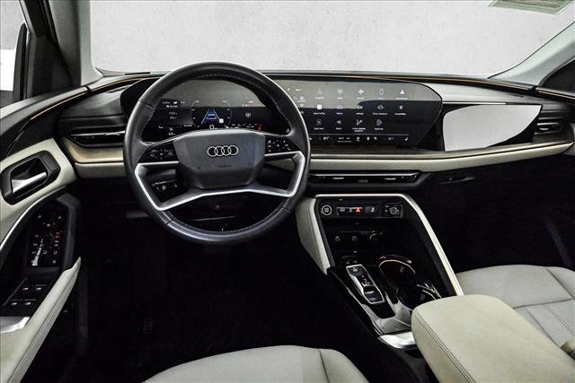 Certified 2025 Audi Q5 Premium w/ Convenience Package image 19