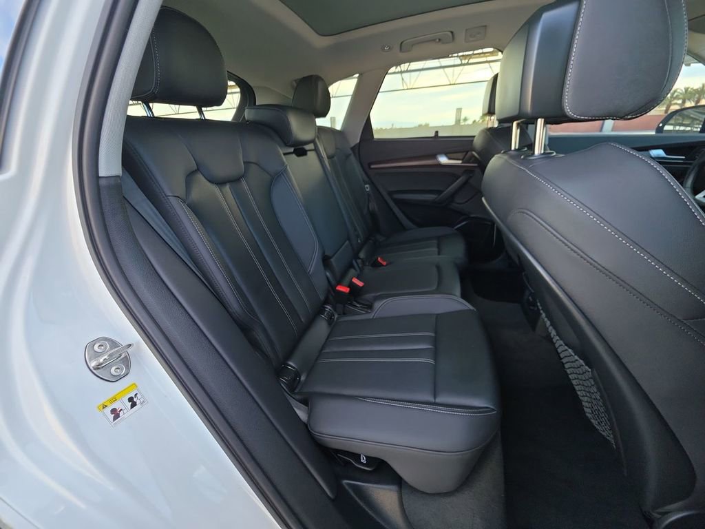 Used 2023 Audi Q5 2.0T Prestige image 28