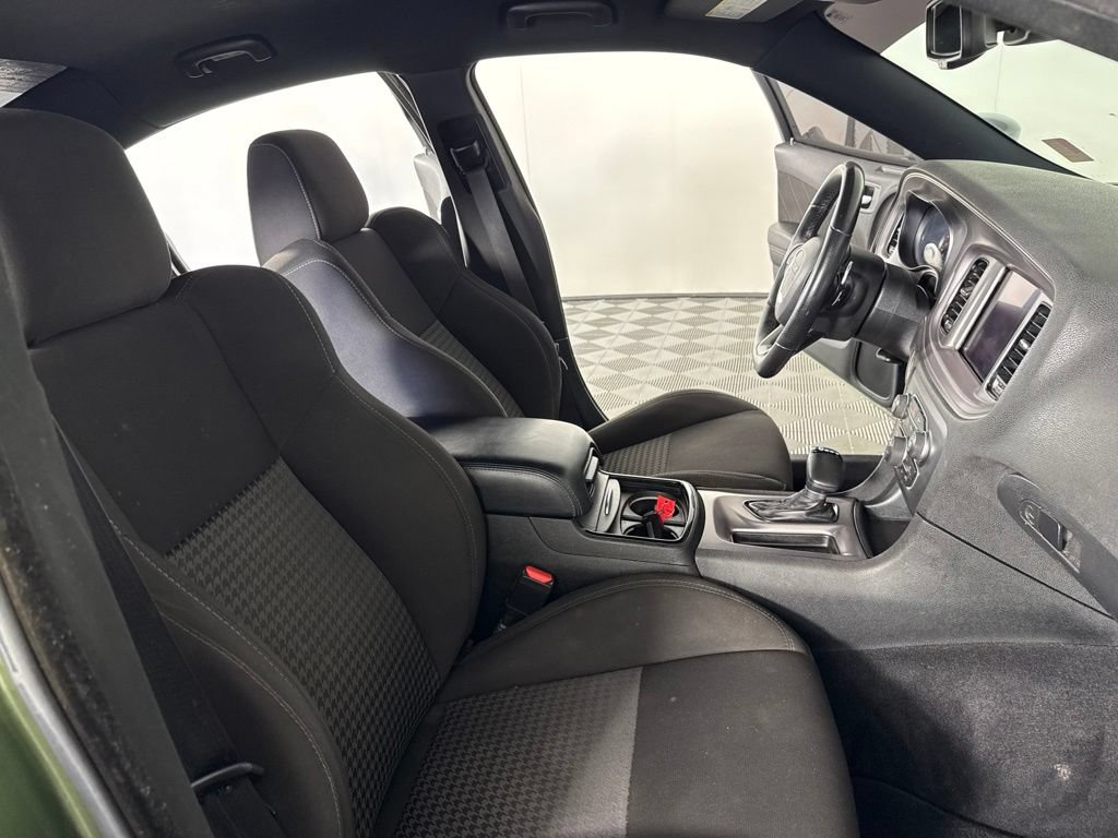 Used 2023 Dodge Charger R/T w/ Performance Handling Group RWD image 30