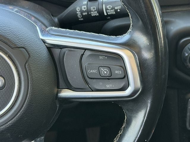 Used 2020 Jeep Wrangler Unlimited Sahara image 15