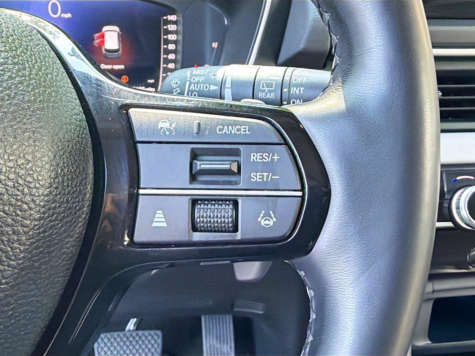 Used 2024 Honda Pilot Elite image 42