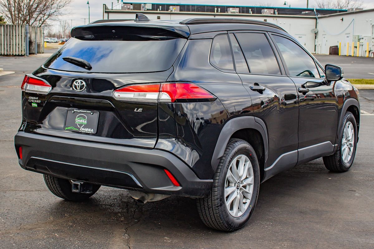 Used 2023 Toyota Corolla Cross LE FWD image 9
