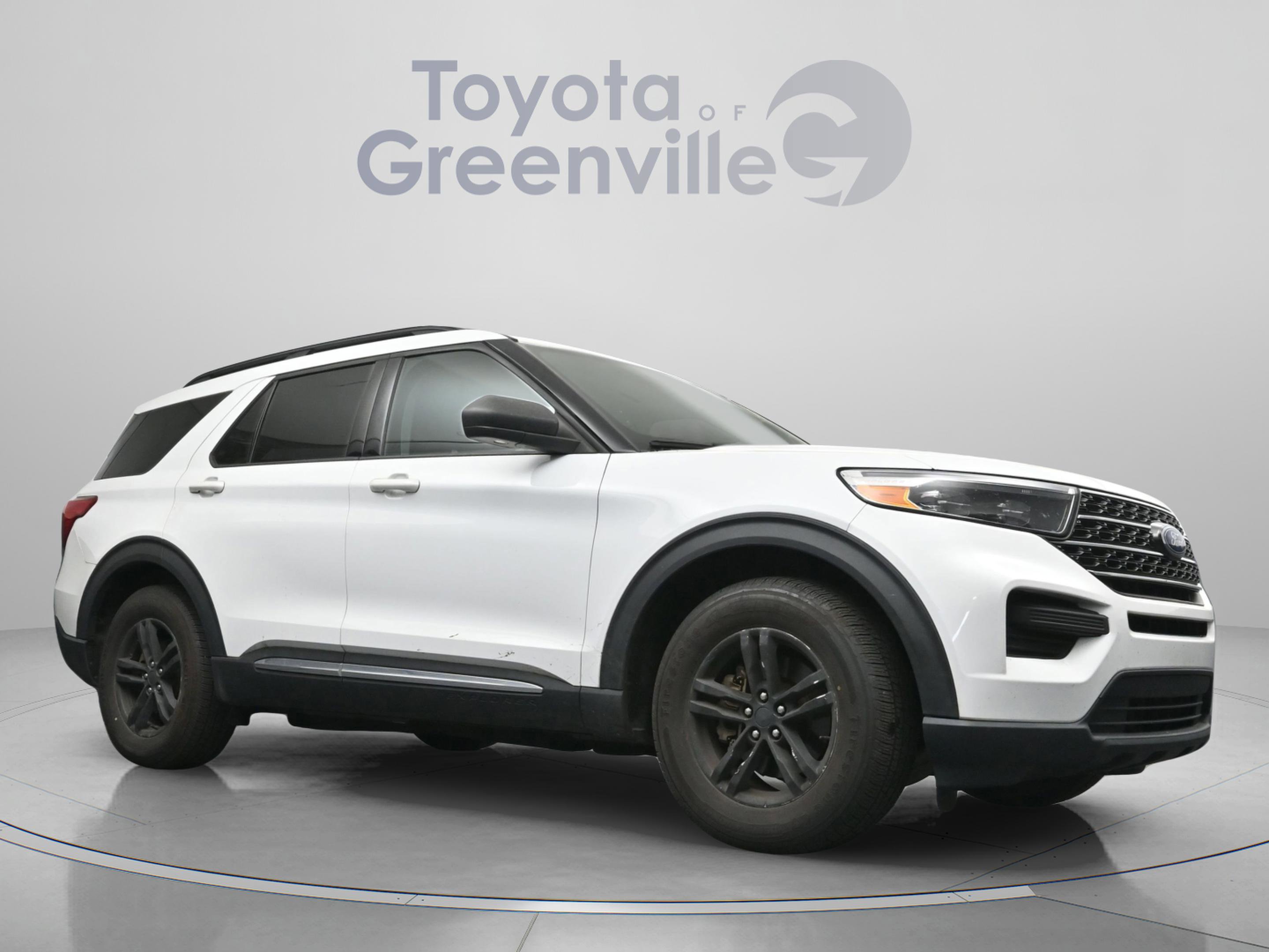 Used 2020 Ford Explorer XLT image 19