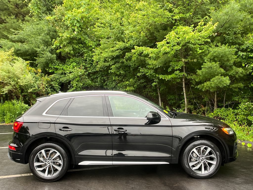 Used 2021 Audi Q5 2.0T Premium Plus w/ Premium Plus Package AWD/4WD image 6