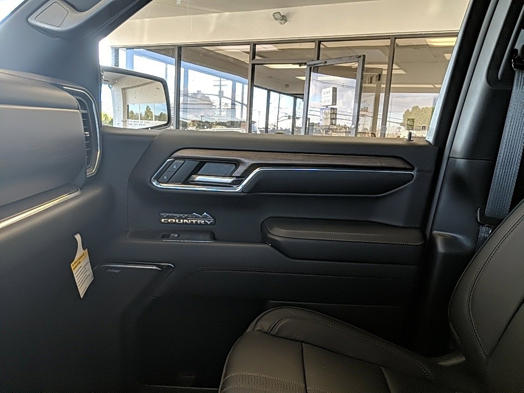 Used 2024 Chevrolet Silverado 1500 High Country image 30