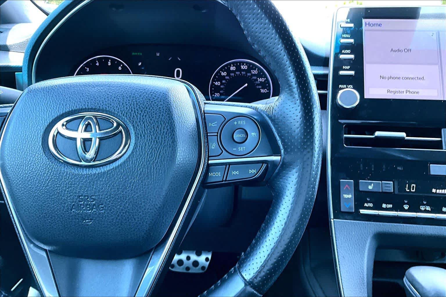 Used 2019 Toyota Avalon XSE FWD image 24