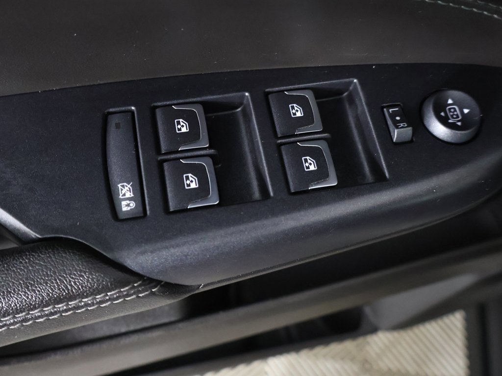 Used 2014 Cadillac SRX FWD image 32